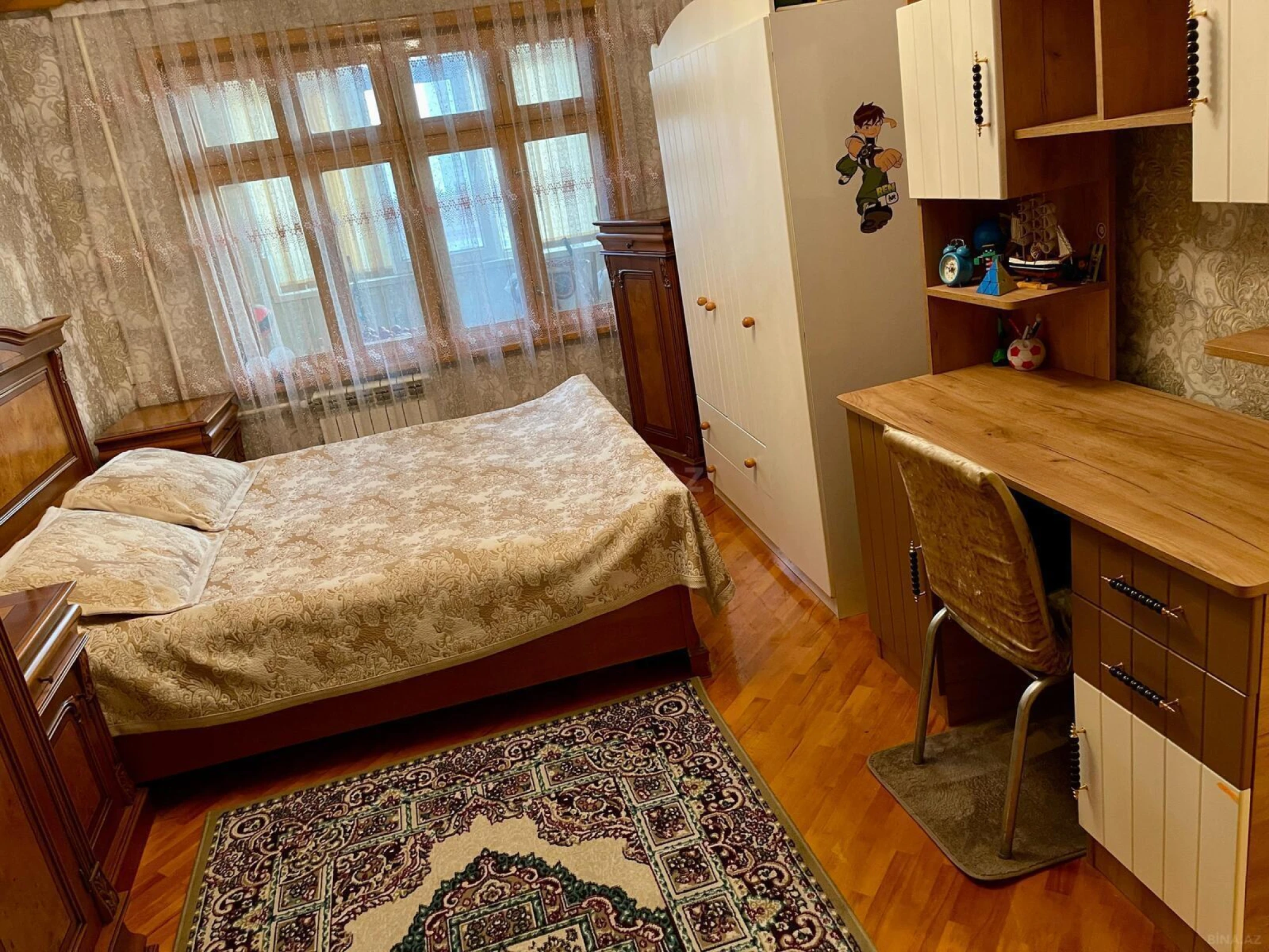 Satılır 5 otaqlı mənzil 120 m²
