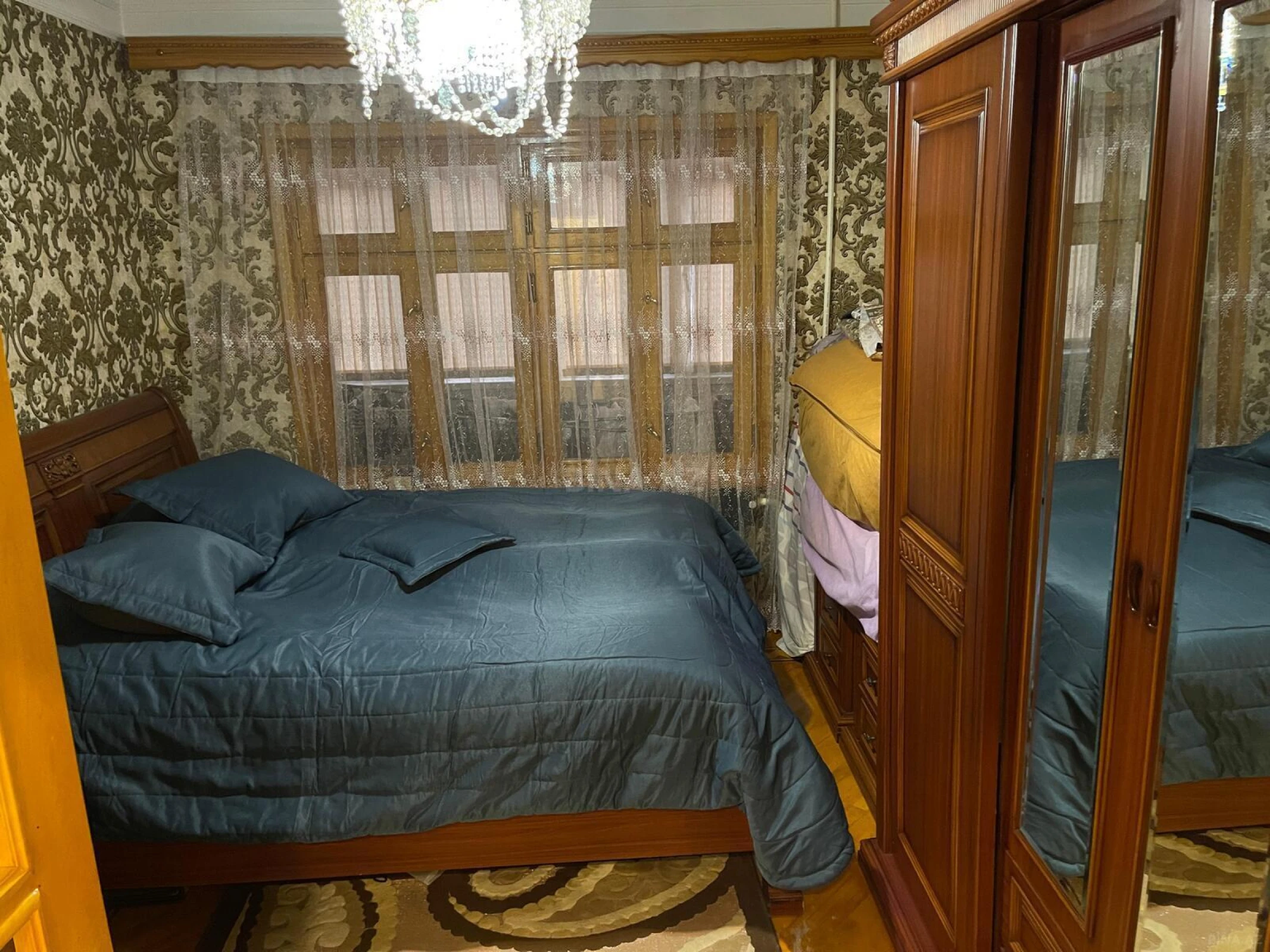 Satılır 5 otaqlı mənzil 120 m²