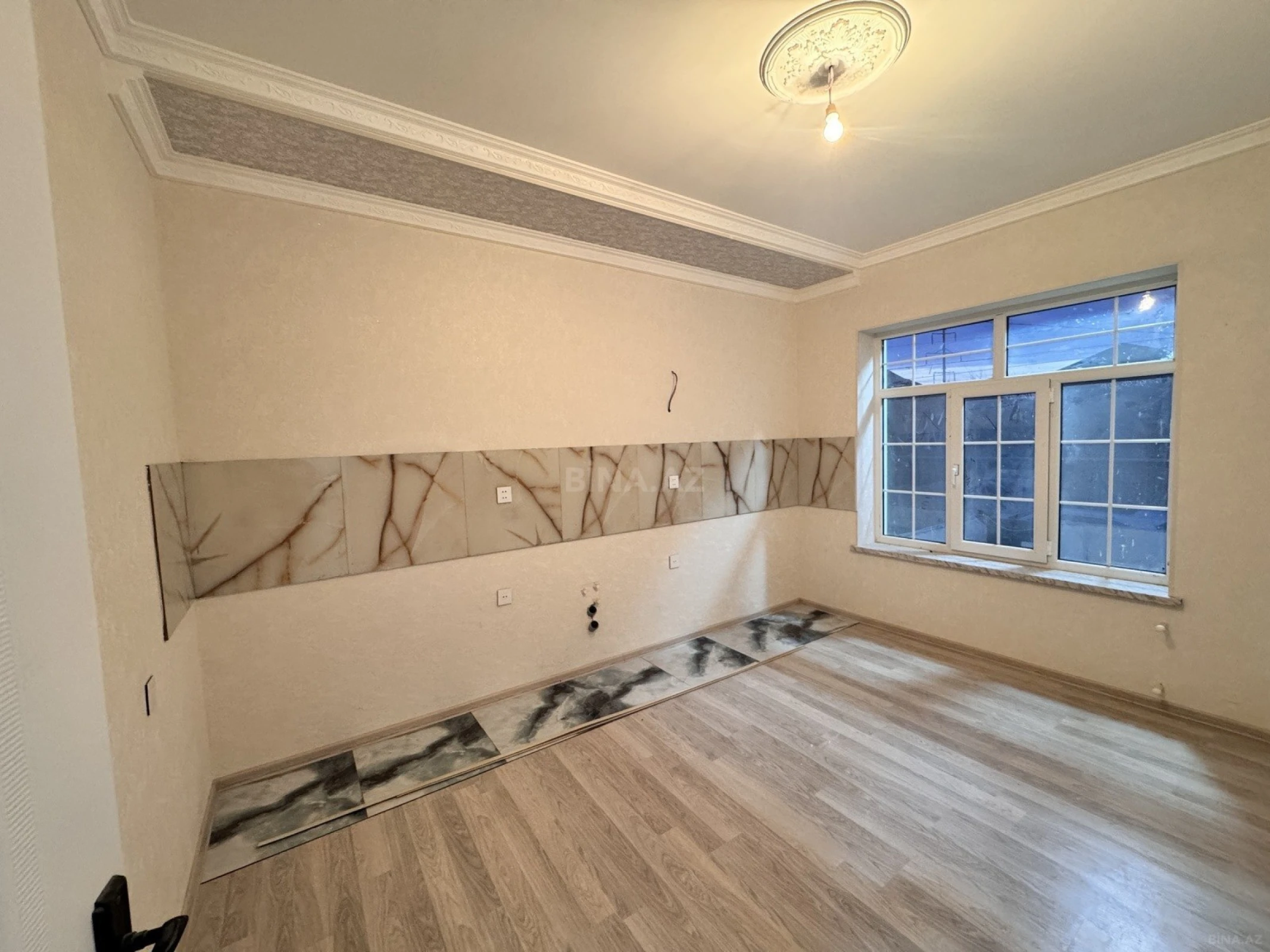 Satılır 3 otaqlı həyət evi 130 m²