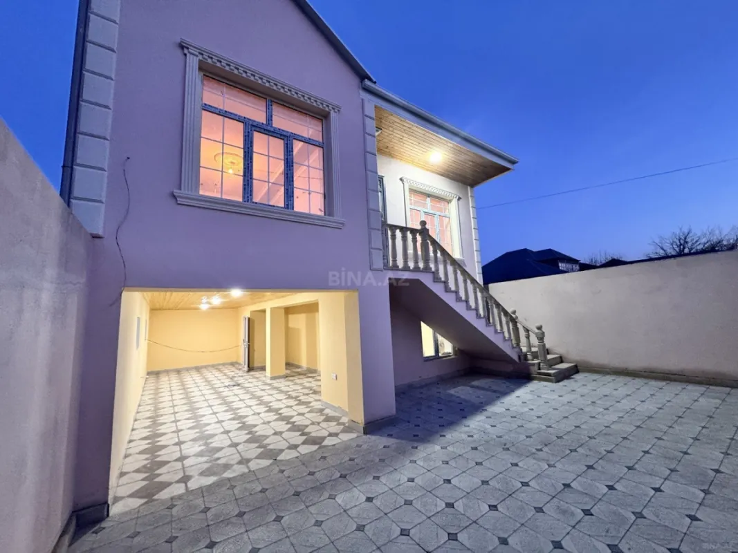 Satılır 3 otaqlı həyət evi 130 m²