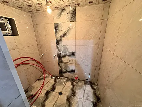 Satılır 3 otaqlı həyət evi 130 m²