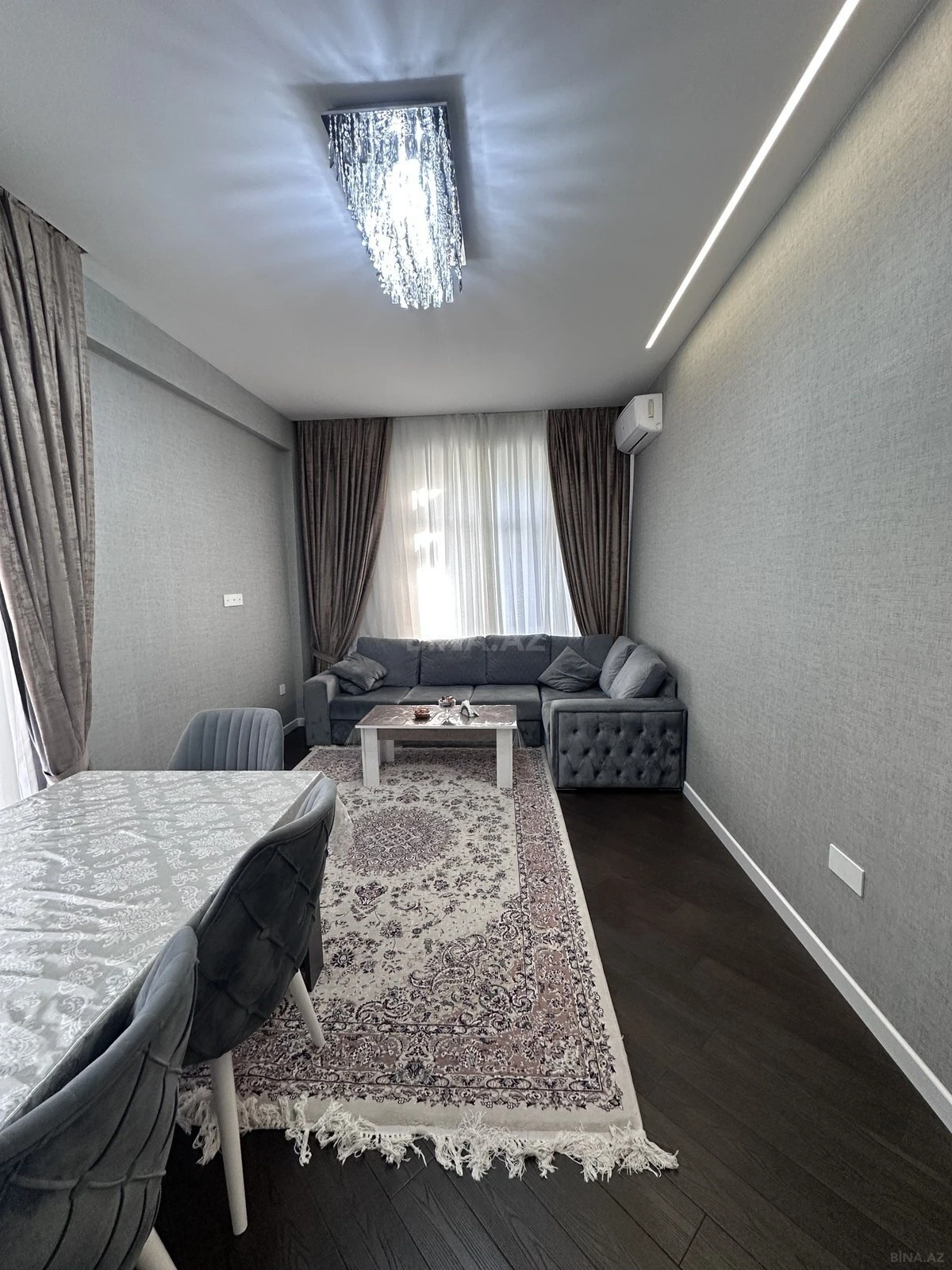 Satılır 3 otaqlı mənzil 103 m²