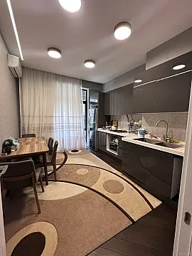 Satılır 3 otaqlı mənzil 103 m²