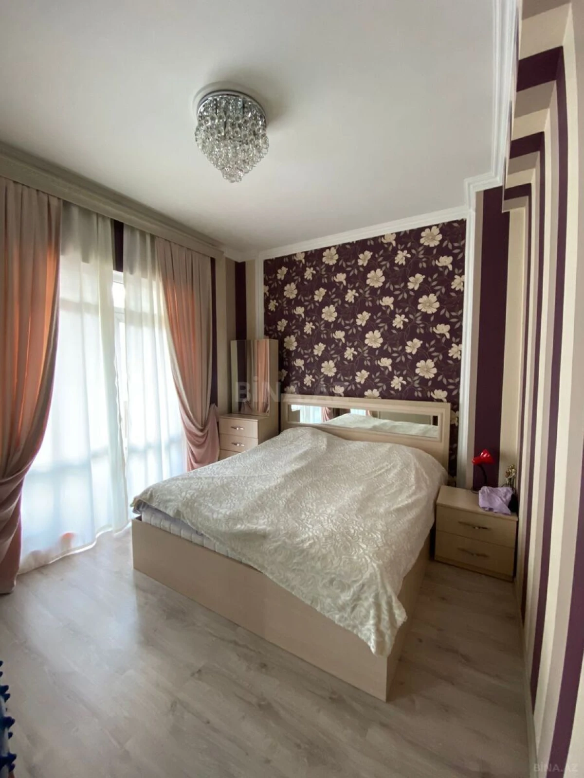 Satılır 3 otaqlı mənzil 97 m²