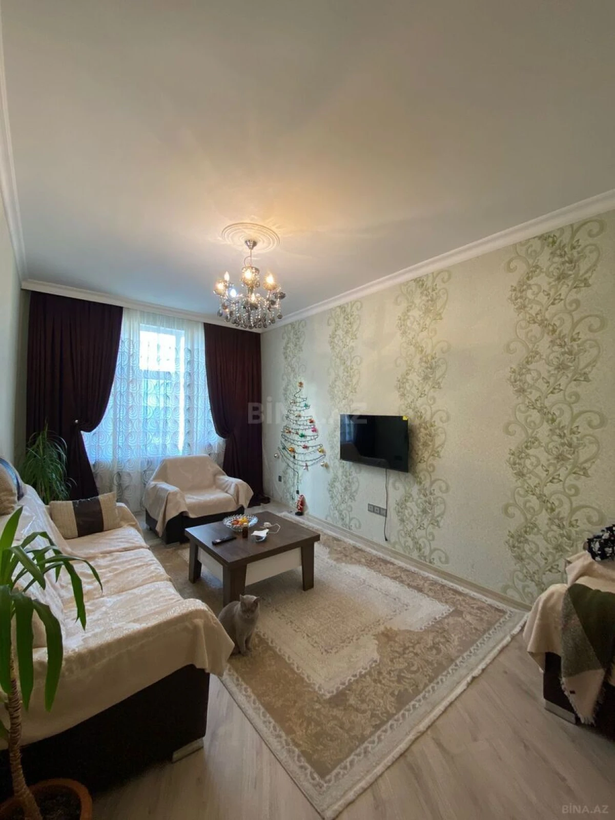 Satılır 3 otaqlı mənzil 97 m²