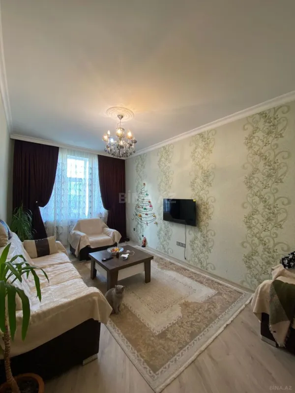 Satılır 3 otaqlı mənzil 97 m²