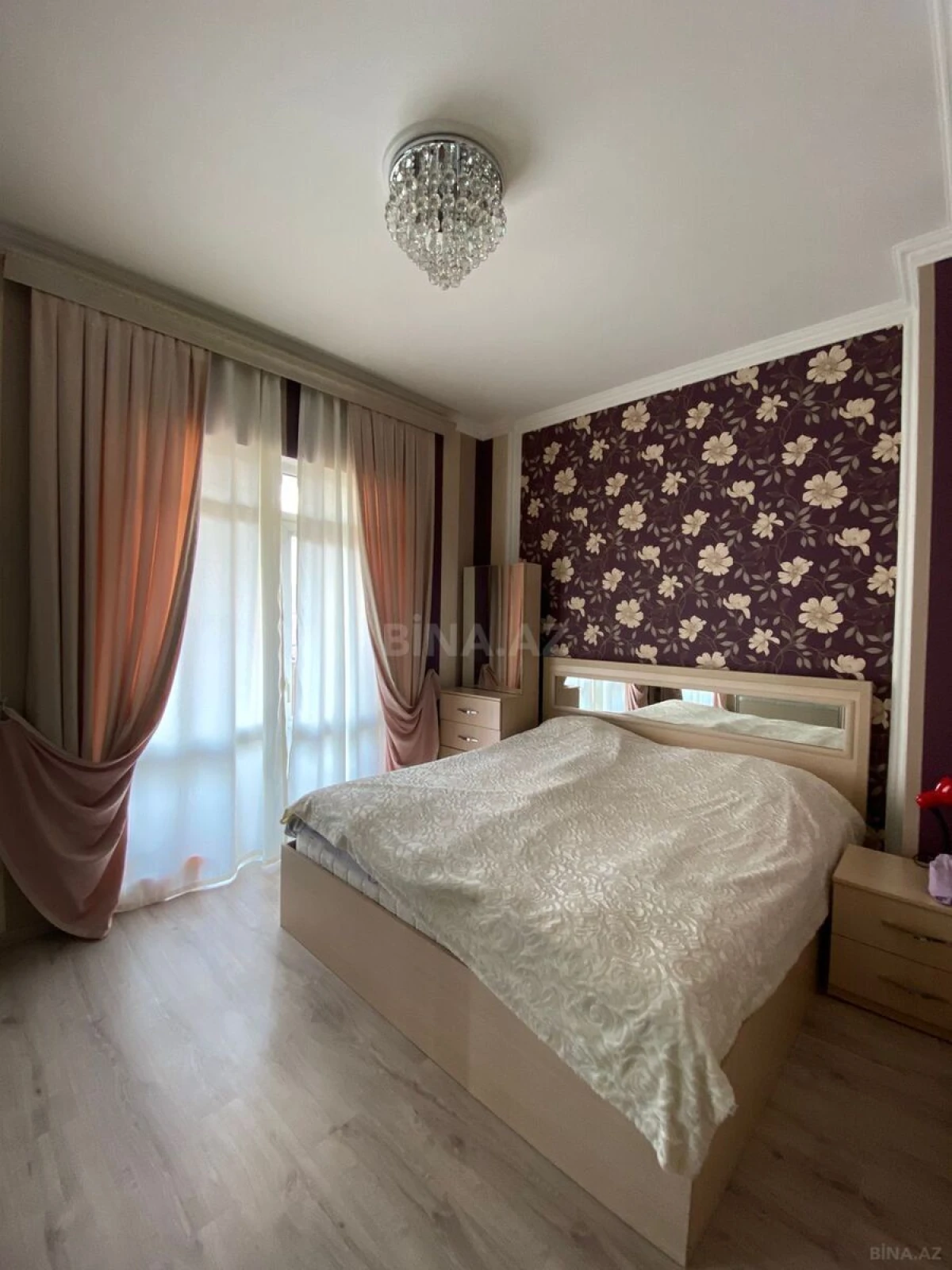 Satılır 3 otaqlı mənzil 97 m²