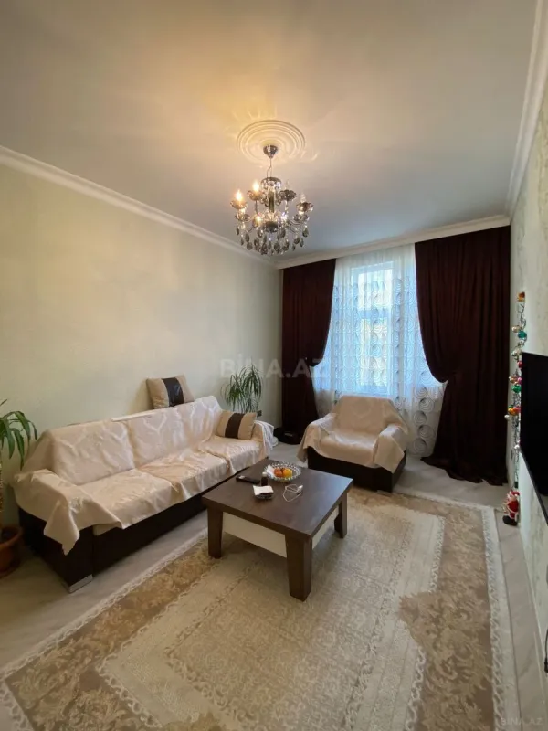 Satılır 3 otaqlı mənzil 97 m²