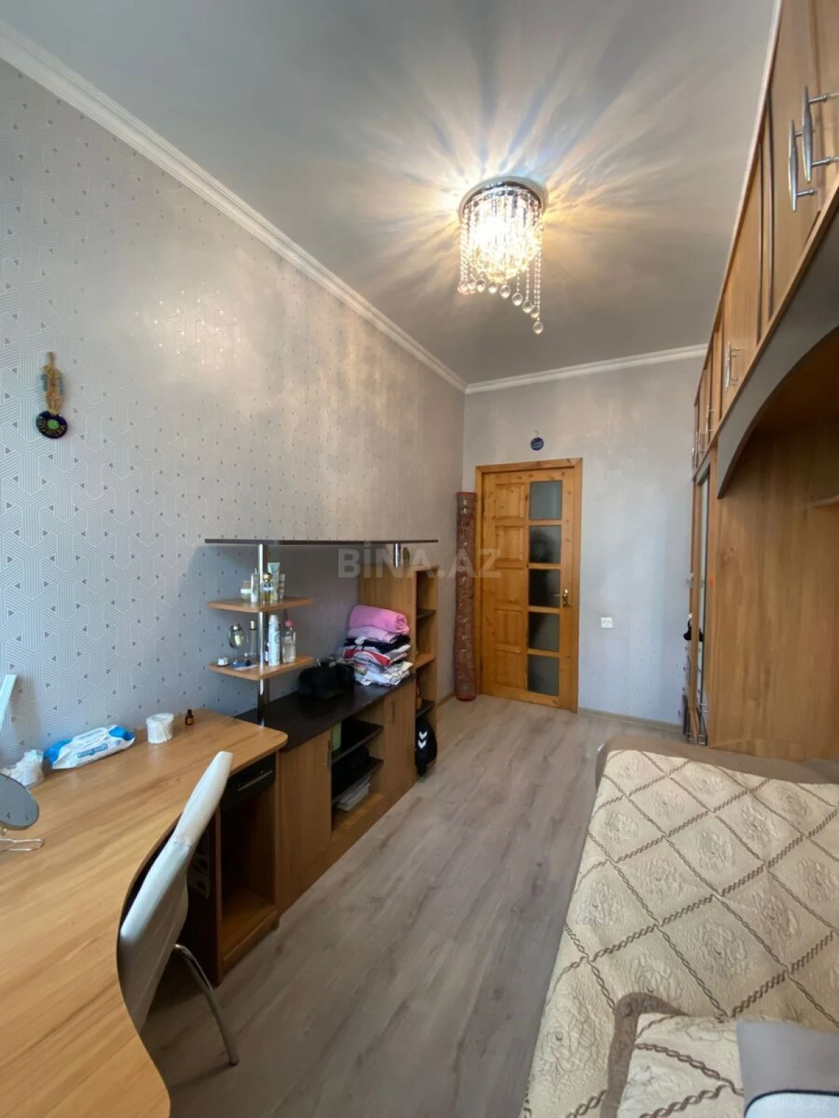 Satılır 3 otaqlı mənzil 97 m²
