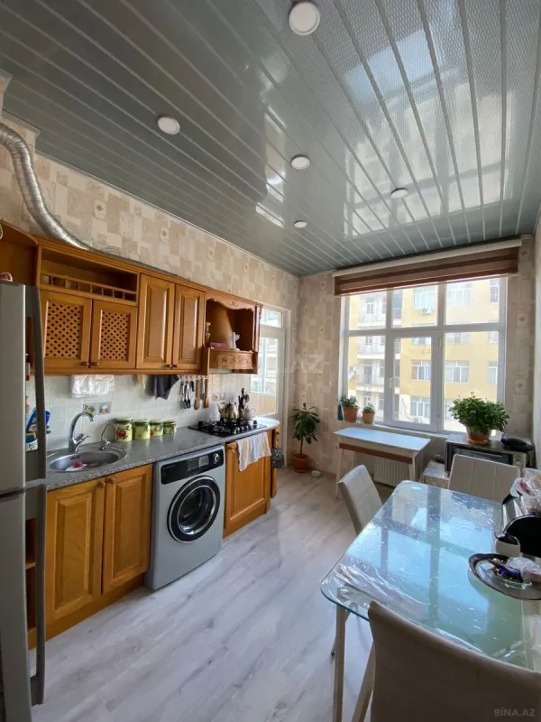 Satılır 3 otaqlı mənzil 97 m²