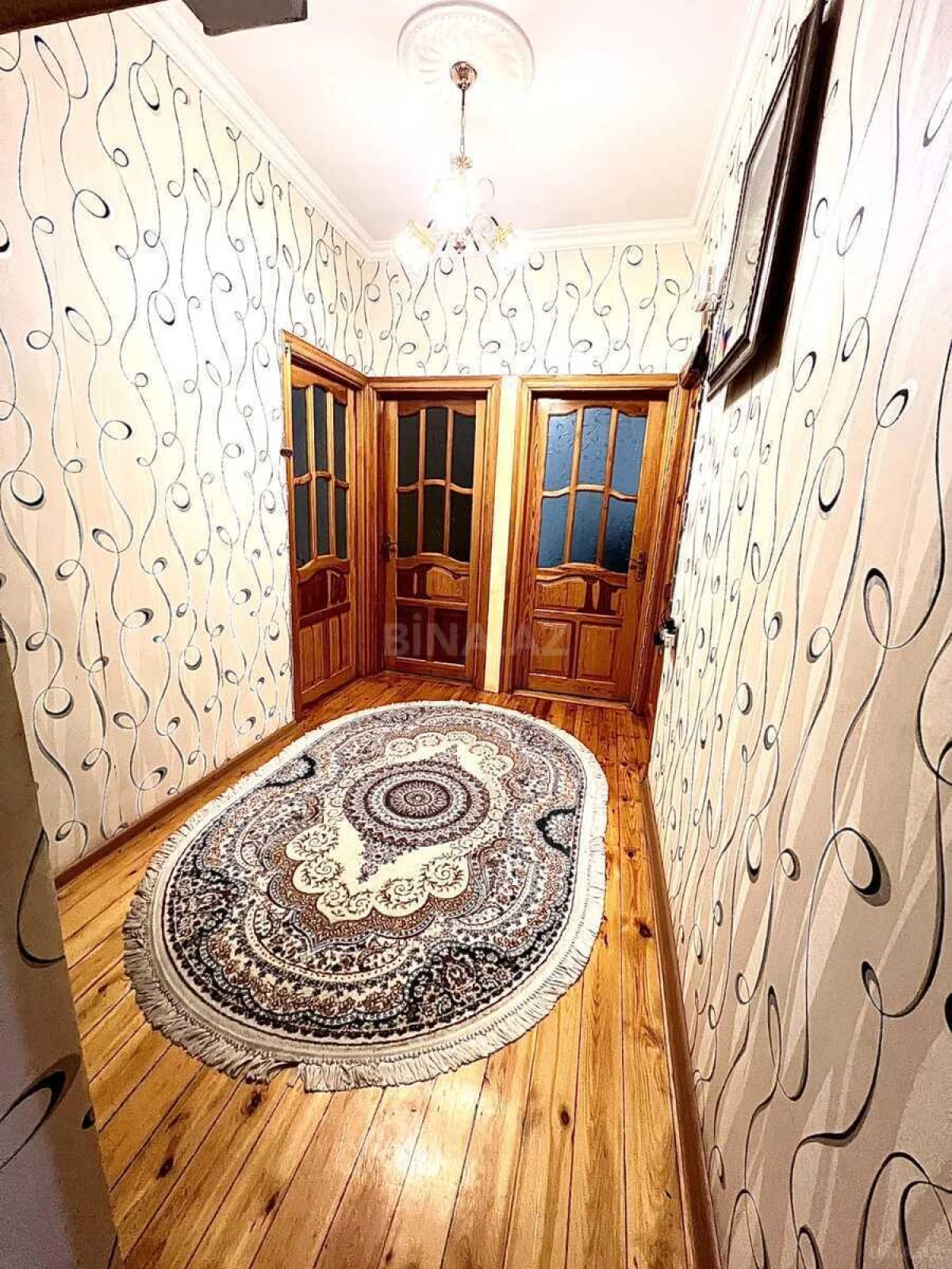 Satılır 4 otaqlı mənzil 110 m²