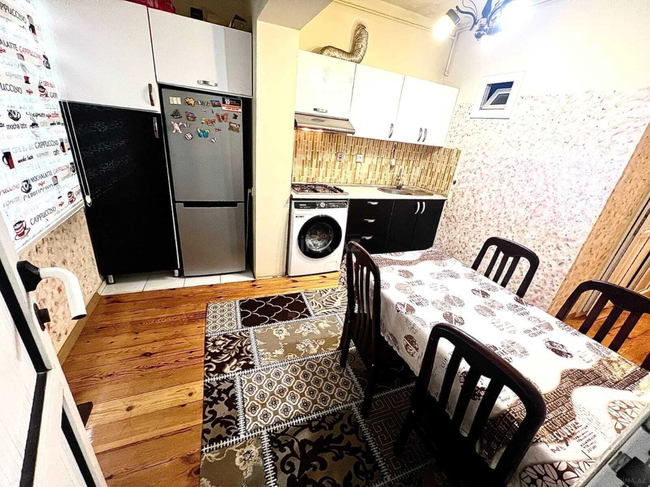 Satılır 4 otaqlı mənzil 110 m²