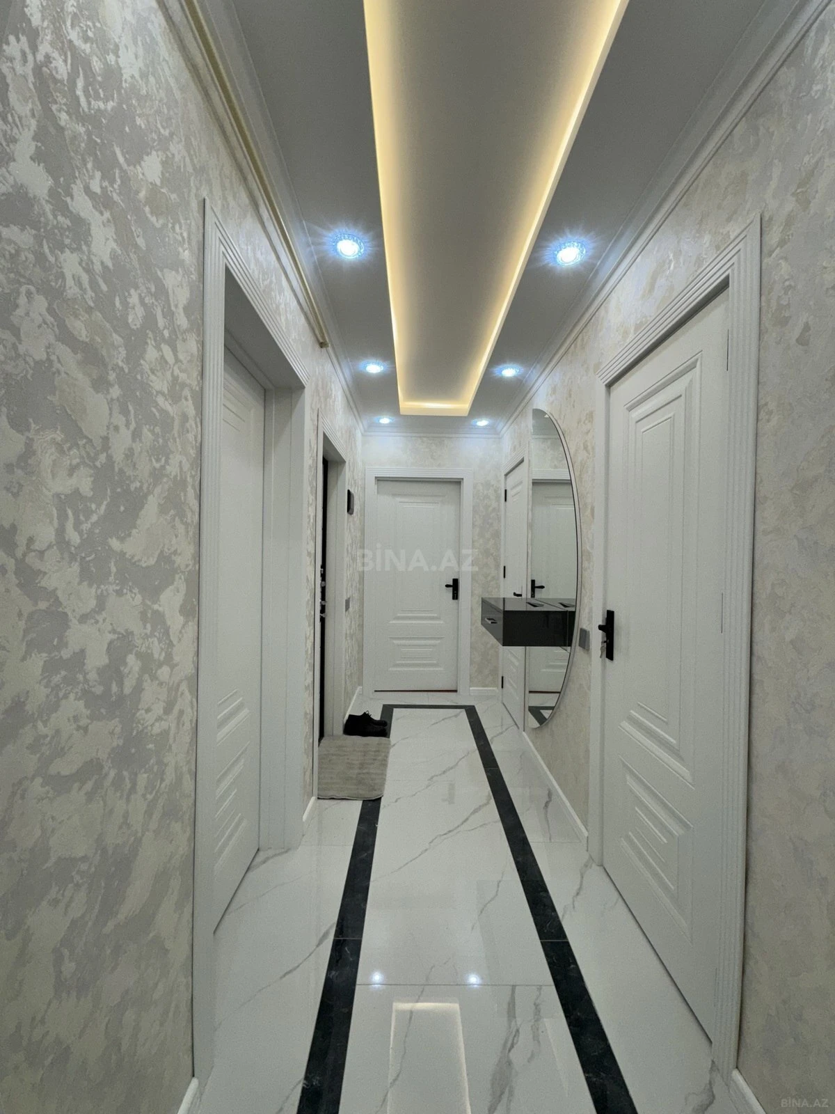 Satılır 2 otaqlı mənzil 65 m²