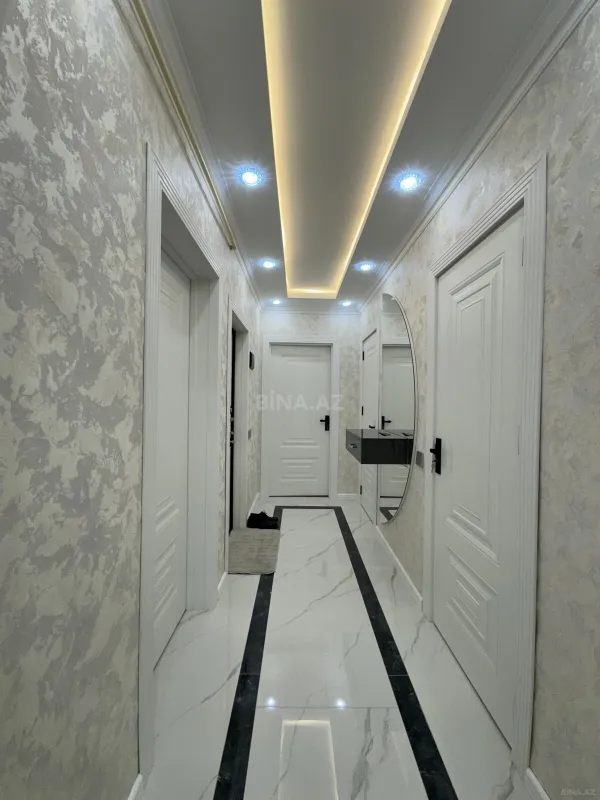 Satılır 2 otaqlı mənzil 65 m²