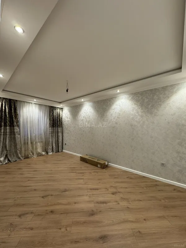 Satılır 2 otaqlı mənzil 65 m²