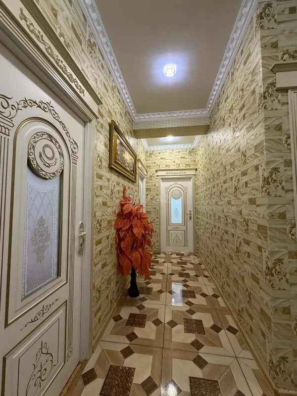 Satılır 3 otaqlı mənzil 126 m²