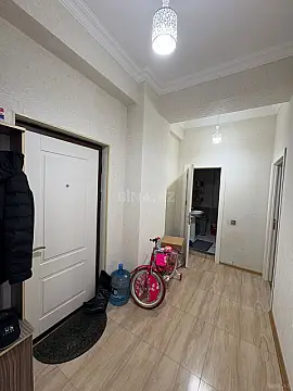 Satılır 2 otaqlı mənzil 66 m²