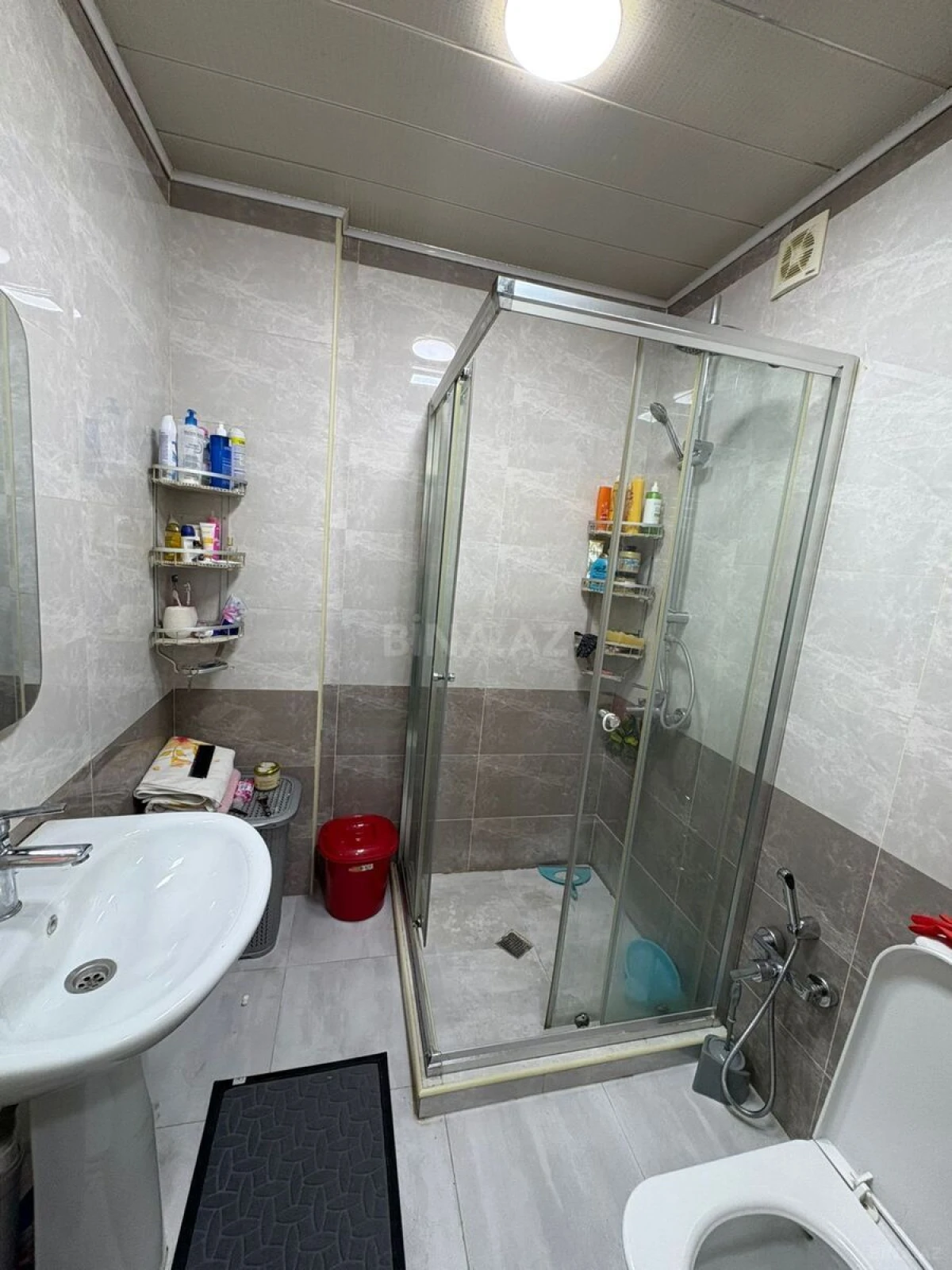 Satılır 2 otaqlı mənzil 66 m²