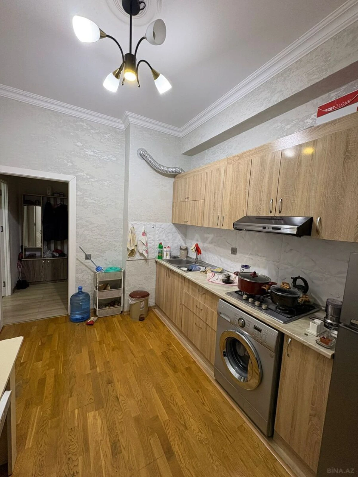 Satılır 2 otaqlı mənzil 66 m²