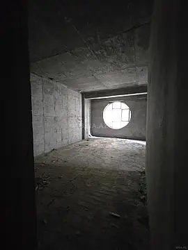 Satılır 2 otaqlı mənzil 101 m²