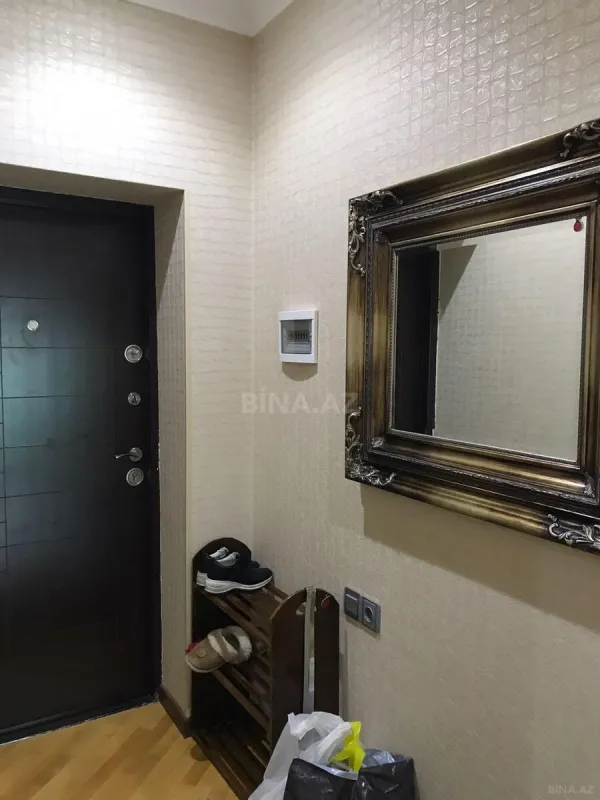 Satılır 3 otaqlı mənzil 110 m²