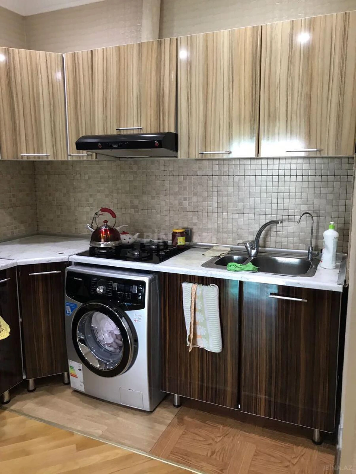 Satılır 3 otaqlı mənzil 110 m²