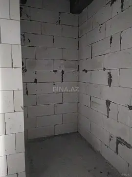 Satılır 2 otaqlı mənzil 77 m²