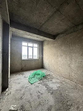 Satılır 2 otaqlı mənzil 68 m²