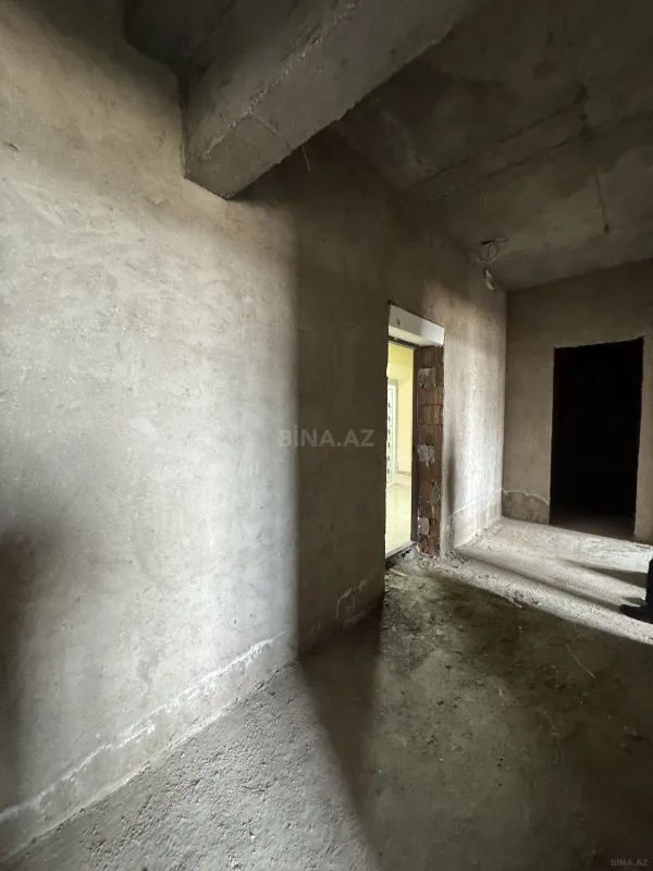 Satılır 2 otaqlı mənzil 68 m²