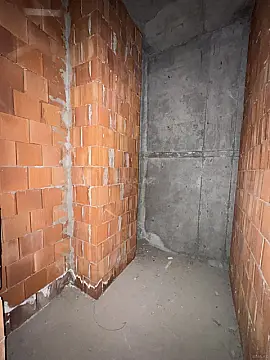 Satılır 2 otaqlı mənzil 68 m²