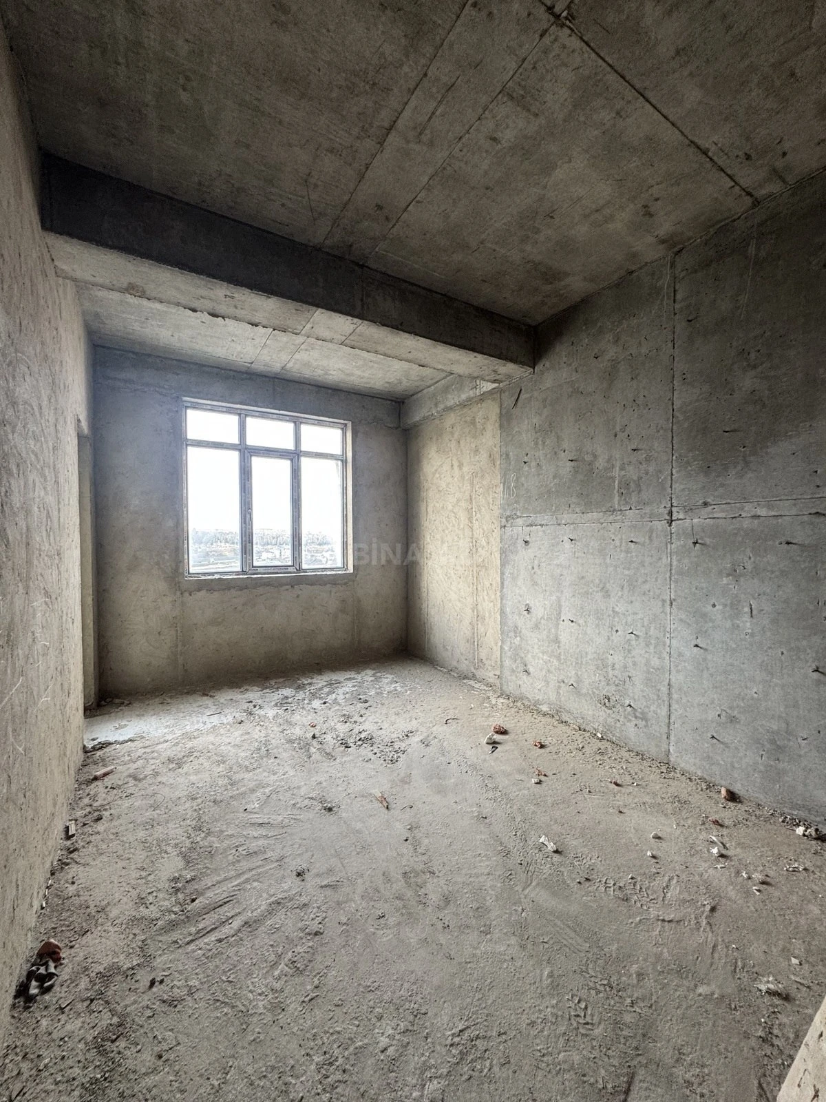 Satılır 2 otaqlı mənzil 68 m²