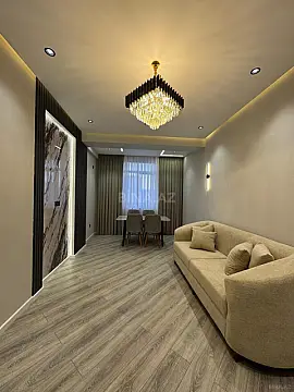 Satılır 2 otaqlı mənzil 68 m²