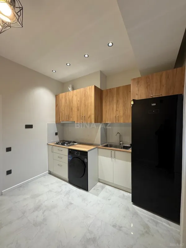 Satılır 2 otaqlı mənzil 68 m²