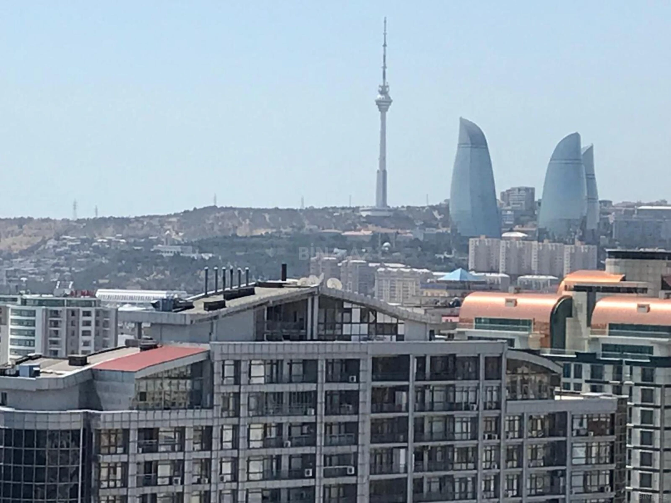 Satılır 2 otaqlı mənzil 58 m²