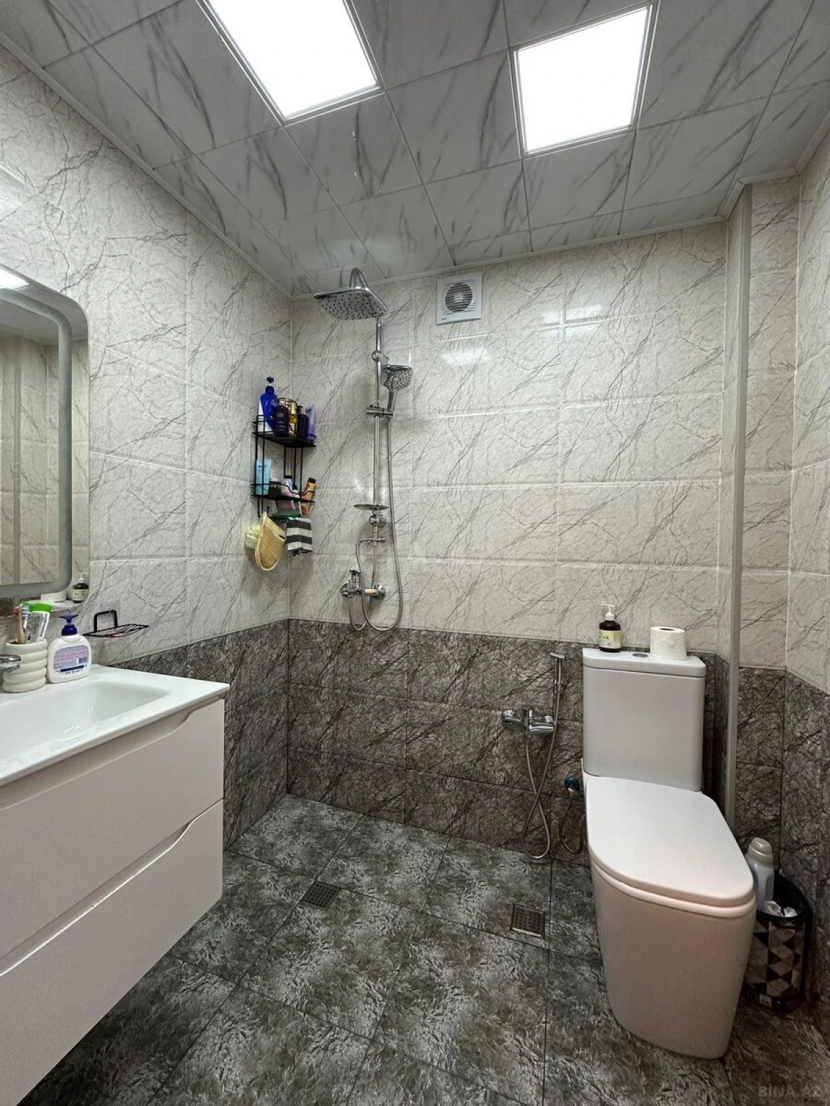 Satılır 2 otaqlı mənzil 50 m²