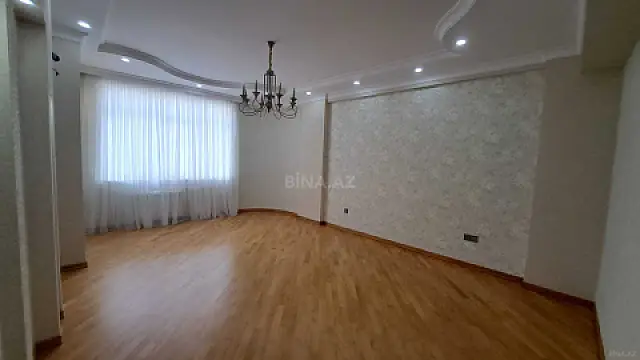 Satılır 2 otaqlı mənzil 85 m² — Bakı, İnşaatçılar 2 otaq 85.00 m²