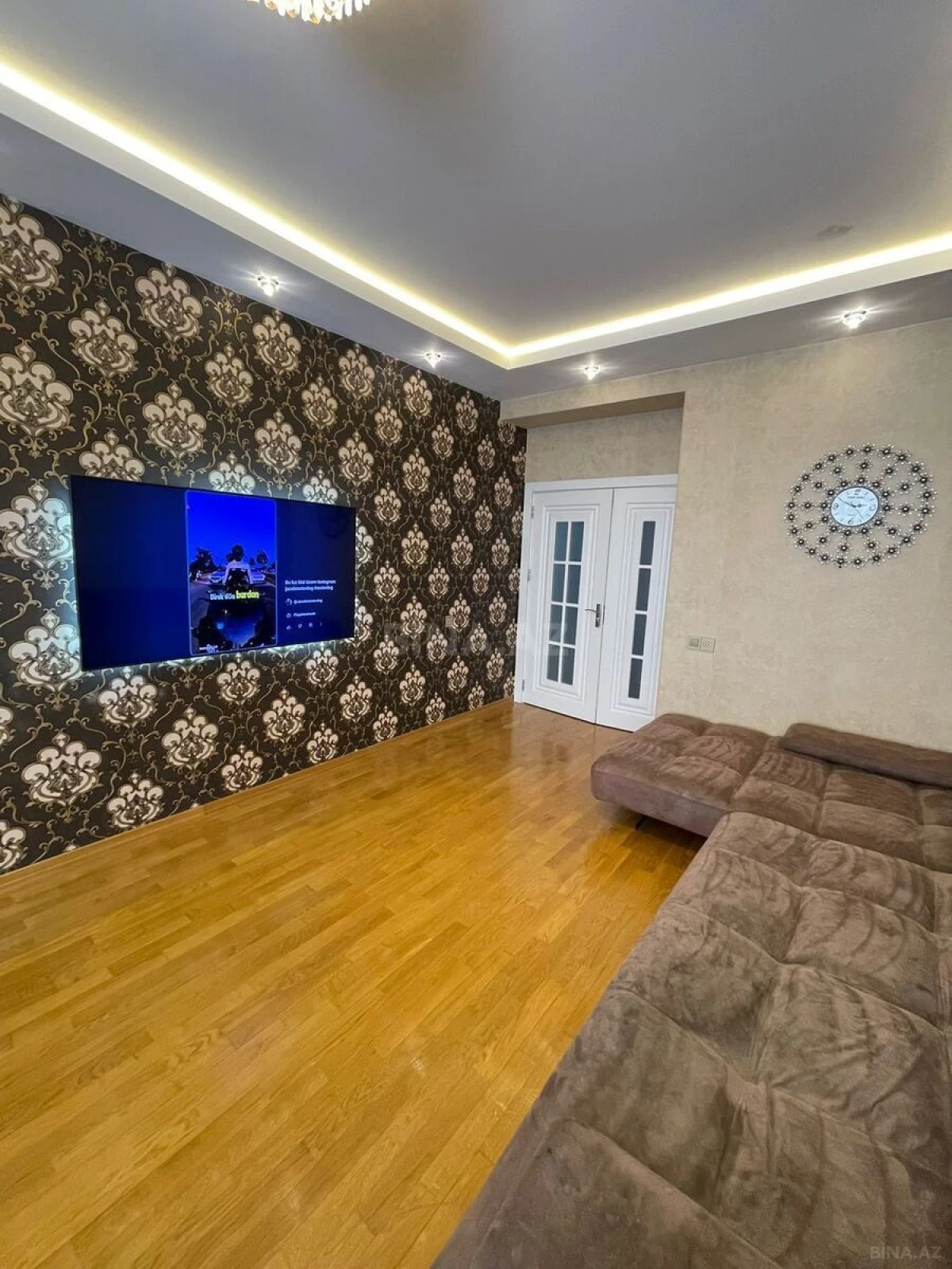 Satılır 2 otaqlı mənzil 65 m²