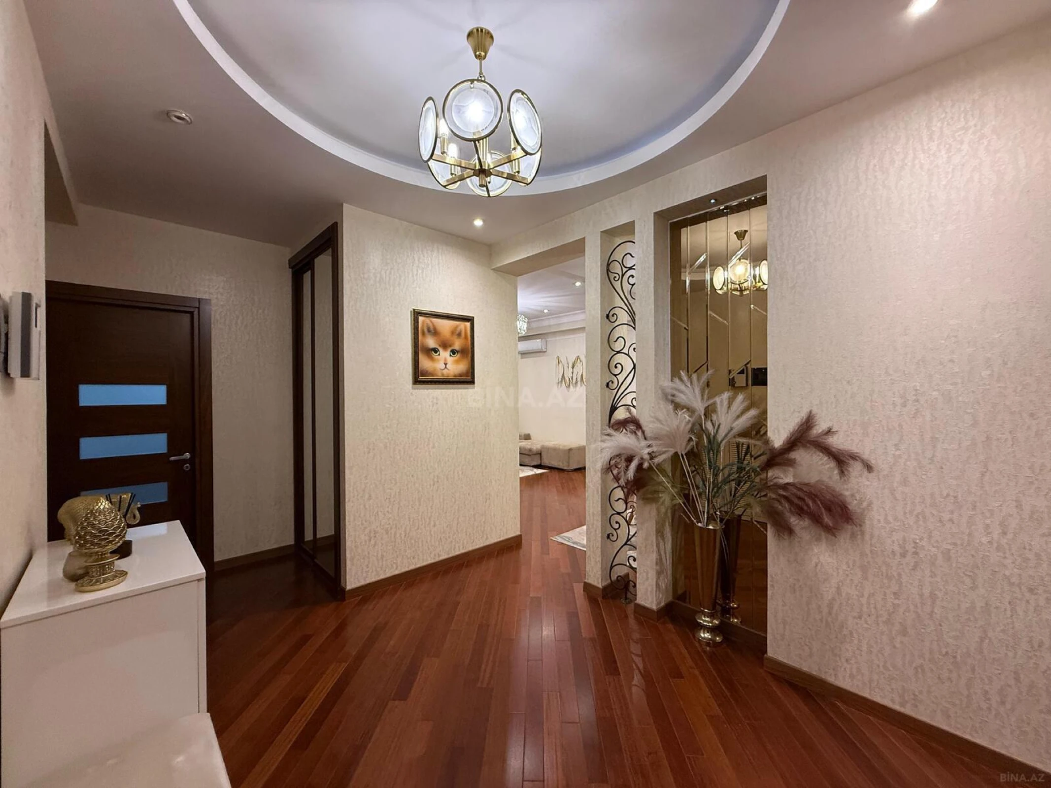 Satılır 3 otaqlı mənzil 100 m²