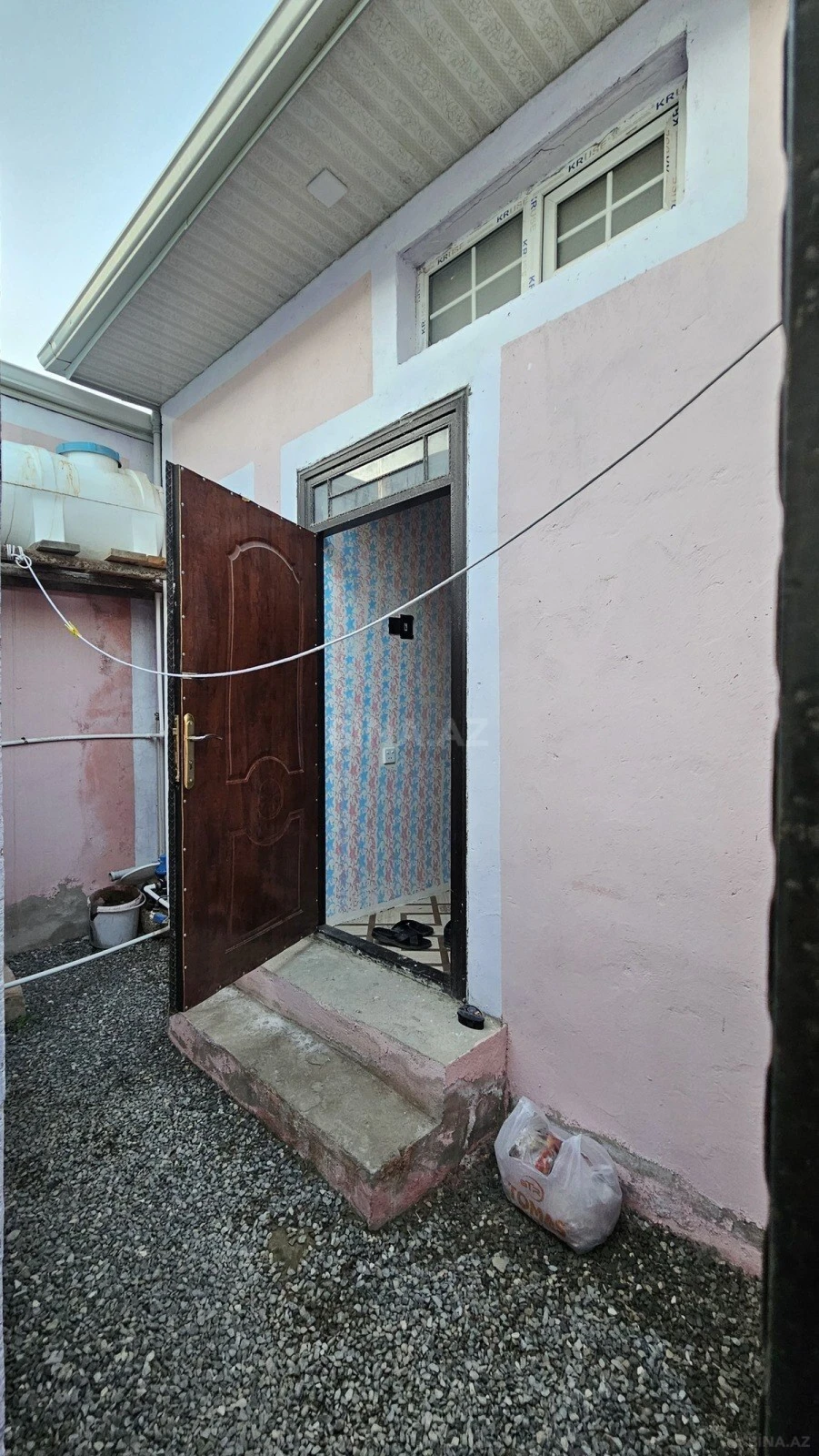 Satılır 1 otaqlı həyət evi 40 m²