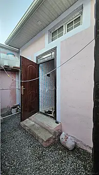 Satılır 1 otaqlı həyət evi 40 m²