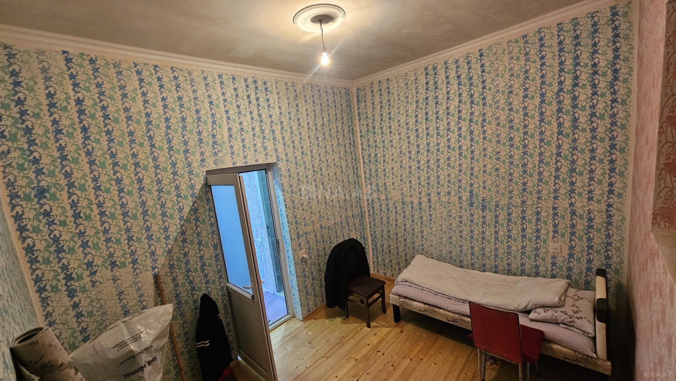 Satılır 1 otaqlı həyət evi 40 m²