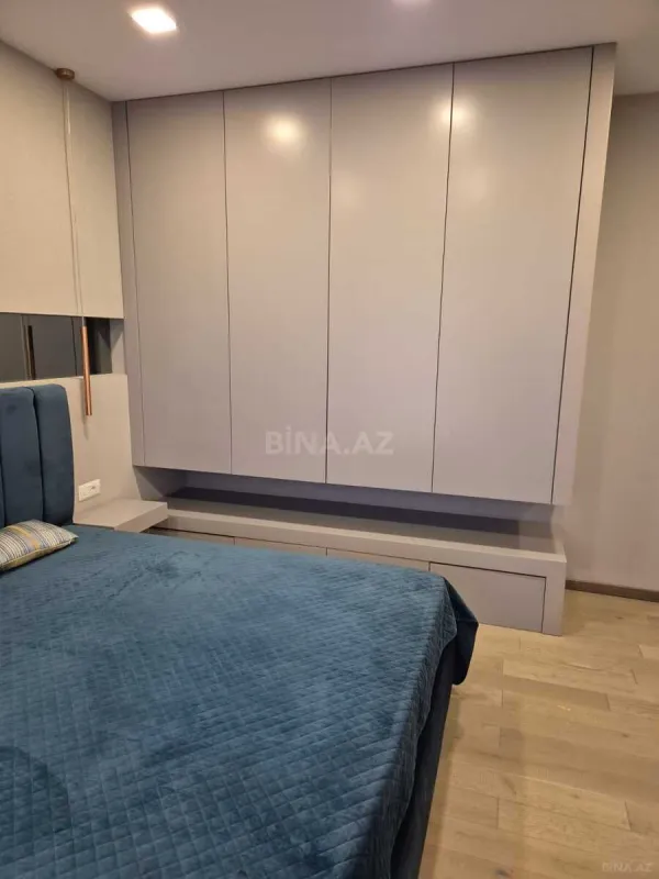 Kirayə verilir 3 otaqlı mənzil 115 m²