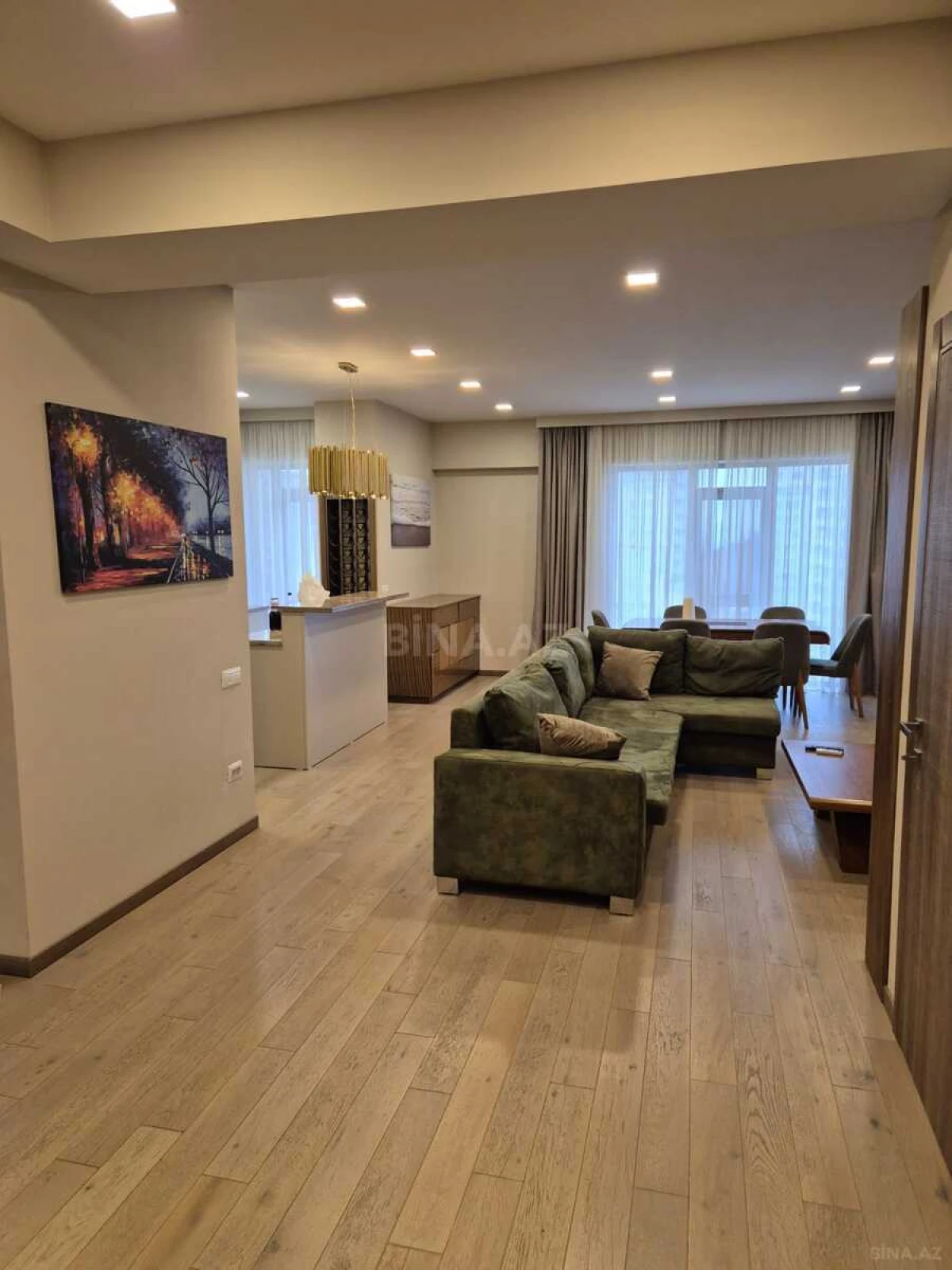 Kirayə verilir 3 otaqlı mənzil 115 m²