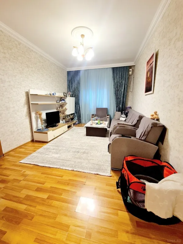 Satılır 2 otaqlı mənzil 60 m²