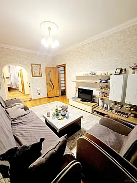 Satılır 2 otaqlı mənzil 60 m²