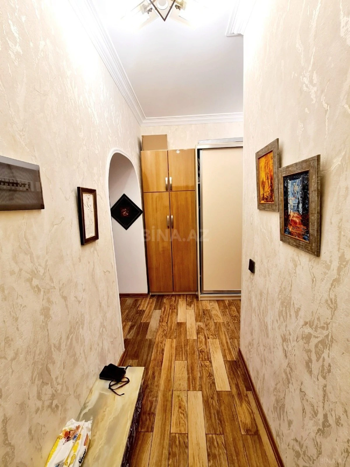 Satılır 2 otaqlı mənzil 60 m²