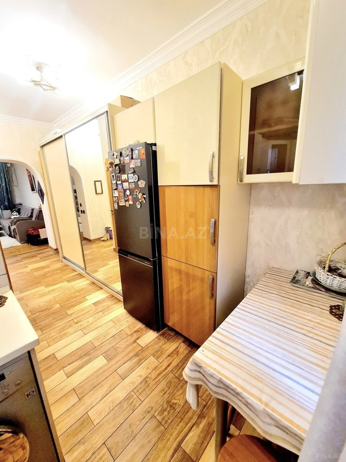 Satılır 2 otaqlı mənzil 60 m²