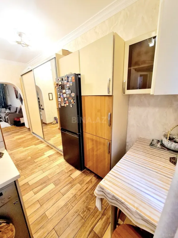 Satılır 2 otaqlı mənzil 60 m²