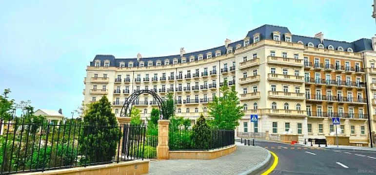 Satılır 5 otaqlı mənzil 231 m² — Bakı 5 otaq 231.00 m²