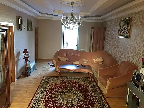 Satılır 4 otaqlı həyət evi 270 m²
